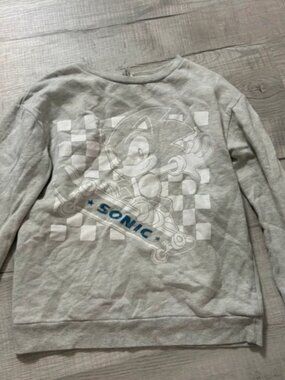 Large sonic sweatshirt